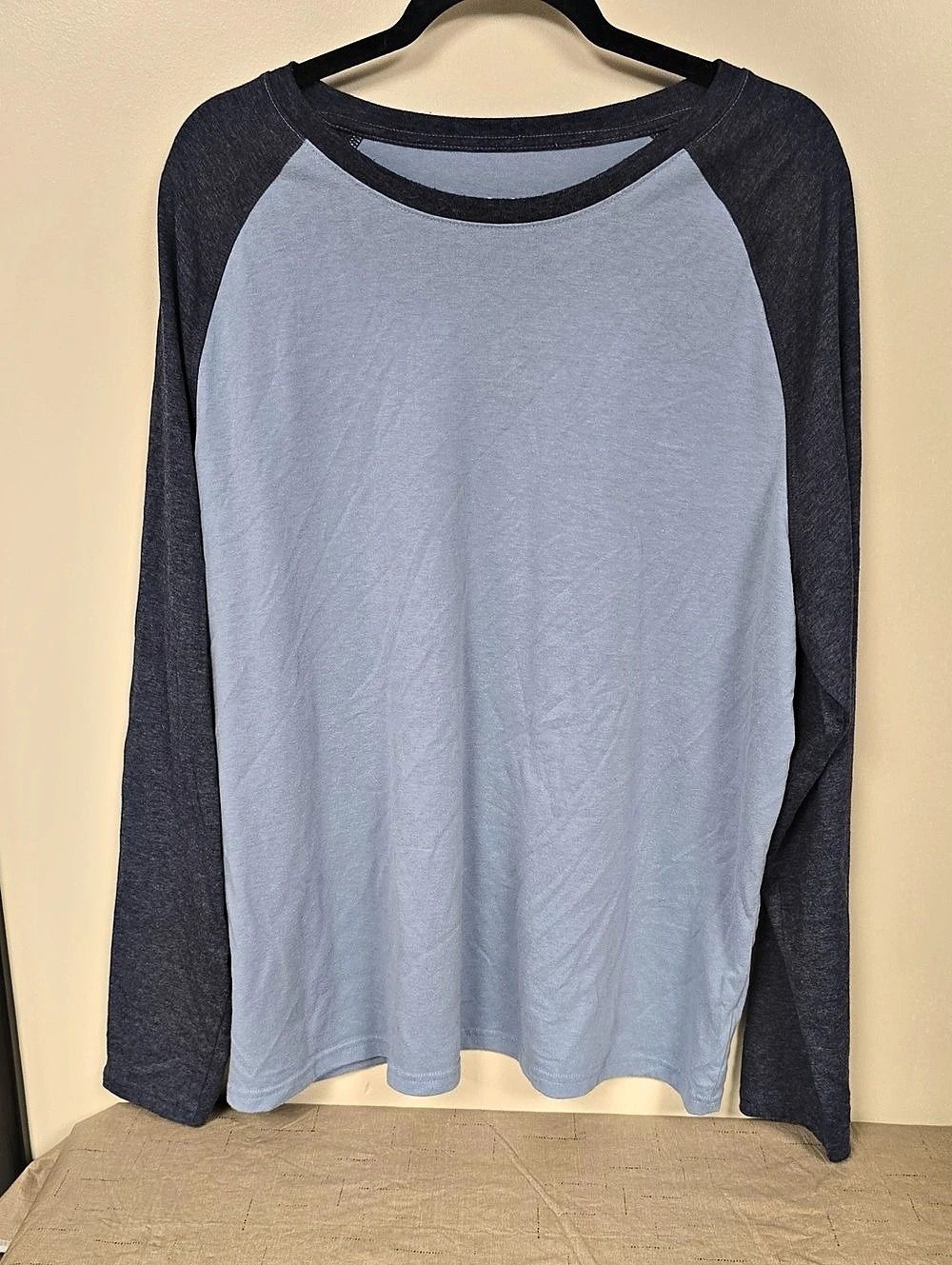 George Raglan Long Sleeve Tee in Gray 2XL/2XG Like New